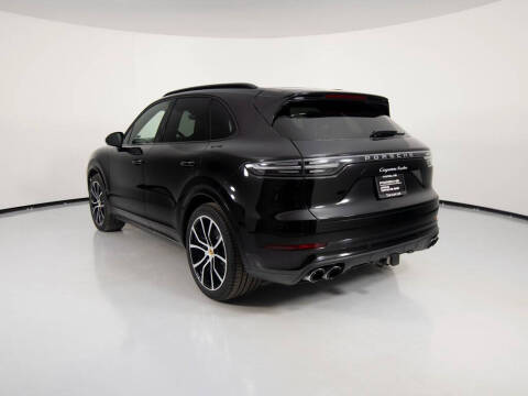 2023 Porsche Cayenne Turbo