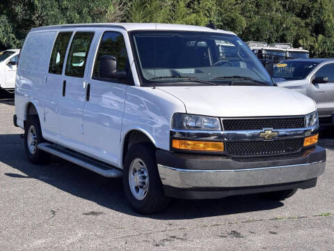 2025 Chevrolet Express 2500