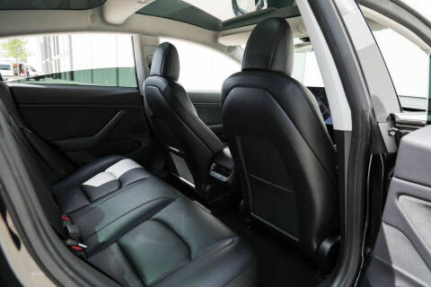 2019 Tesla Model 3 Mid Range