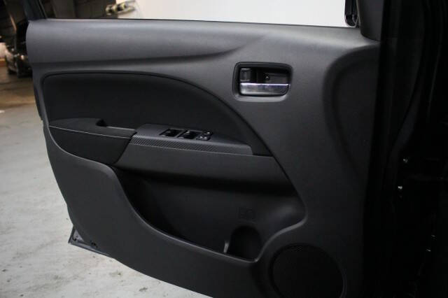 2024 Mitsubishi Mirage SE