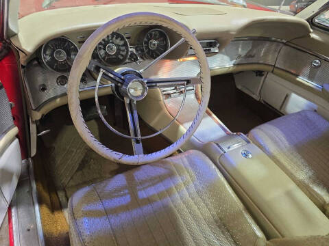 1961 Ford Thunderbird