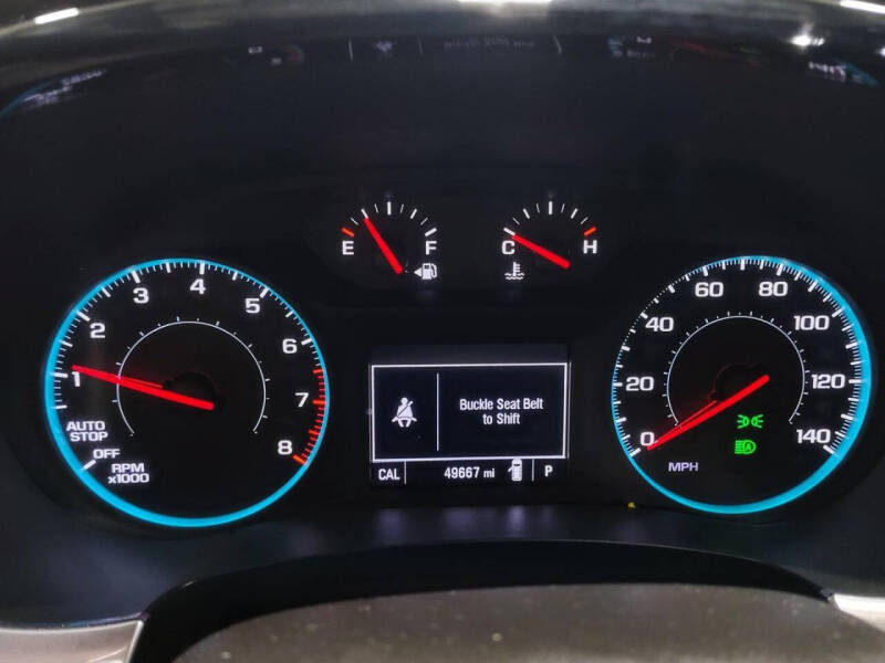 2022 Chevrolet Traverse LT Cloth