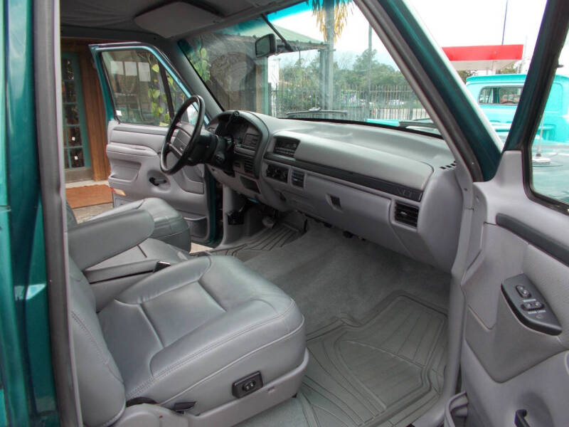 1996 Ford Bronco XLT