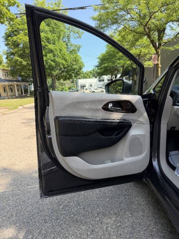 2021 Chrysler Pacifica Limited