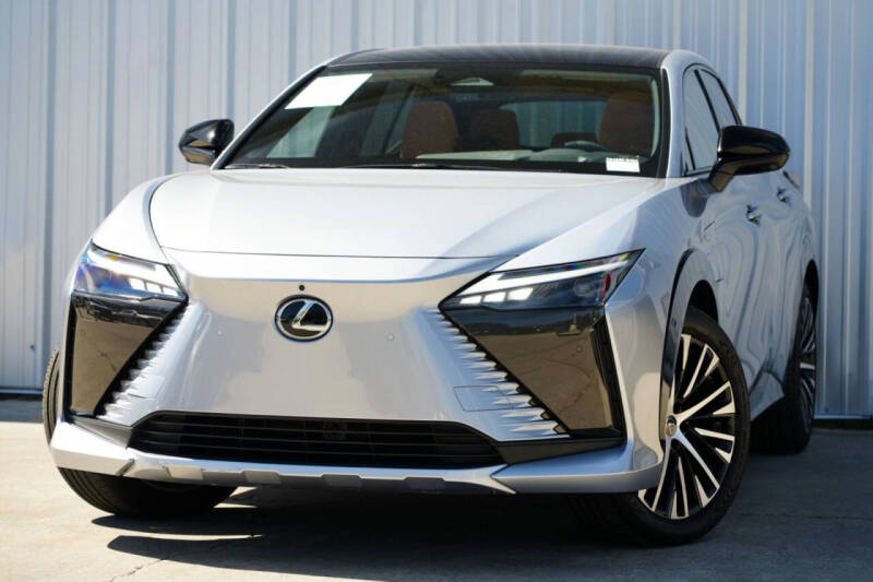 2023 Lexus RZ 450e Luxury