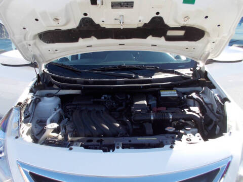 2016 Nissan Versa 1.6 S