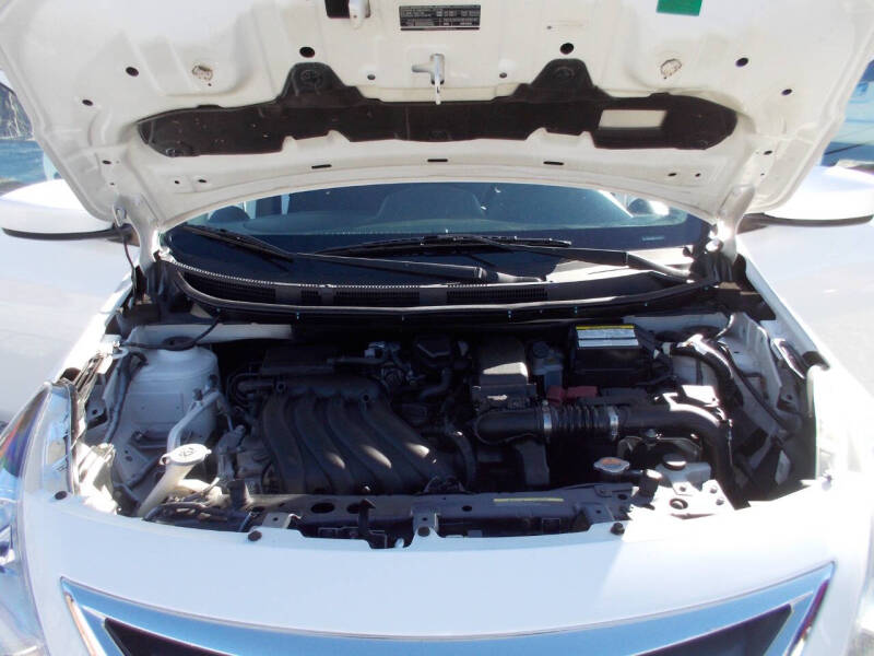 2016 Nissan Versa 1.6 S