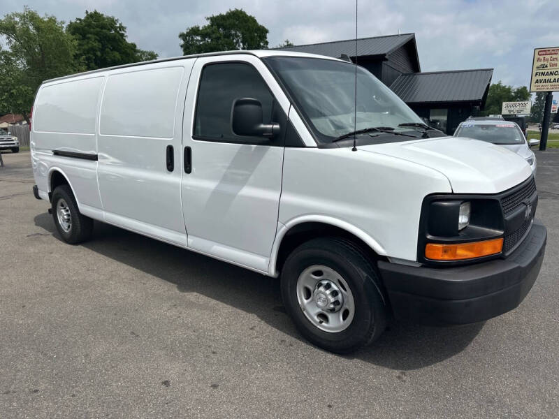 2017 Chevrolet Express 2500