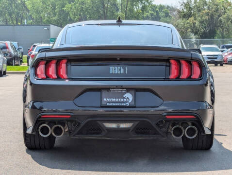 2022 Ford Mustang Mach 1