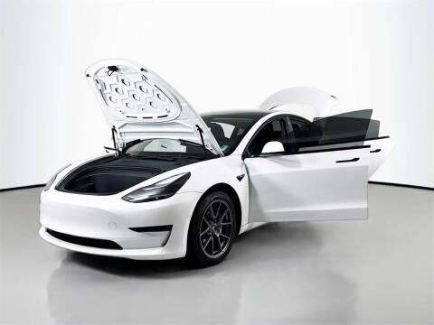 2022 Tesla Model 3 Long Range