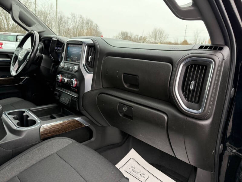 2022 GMC Sierra 1500 Limited Elevation