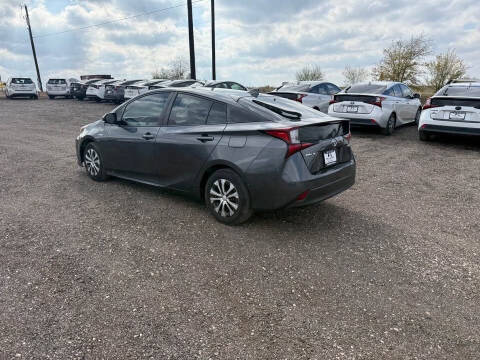 2019 Toyota Prius LE