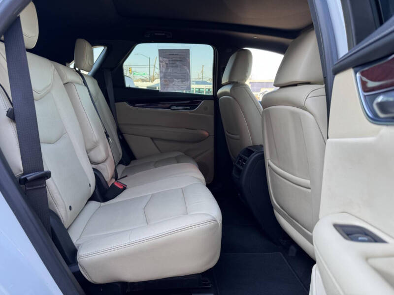 2018 Cadillac XT5 Luxury