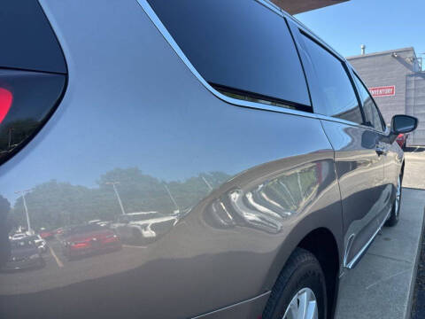 2017 Chrysler Pacifica Touring-L