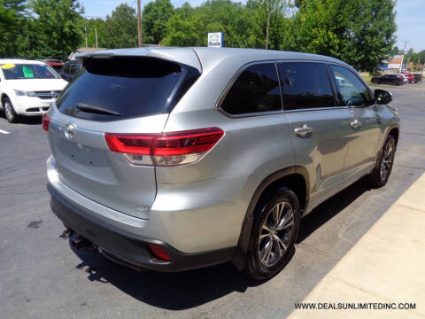 2017 Toyota Highlander LE