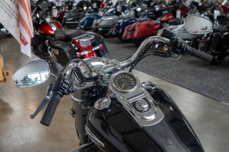 2015 Harley-Davidson Switchback