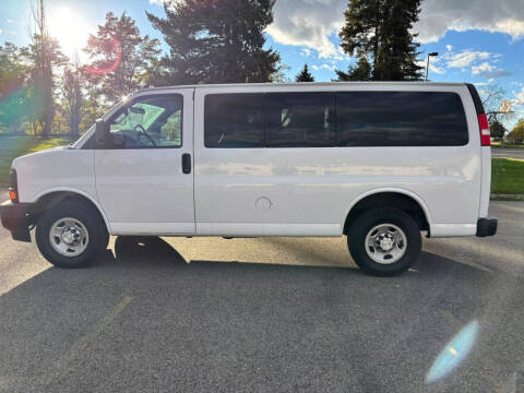 2017 Chevrolet Express LS 2500
