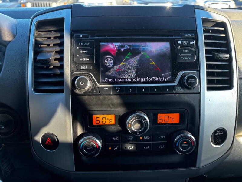 2016 Nissan Frontier SV