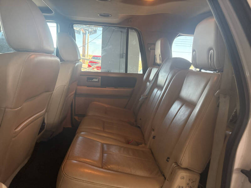 2017 Ford Expedition EL XLT