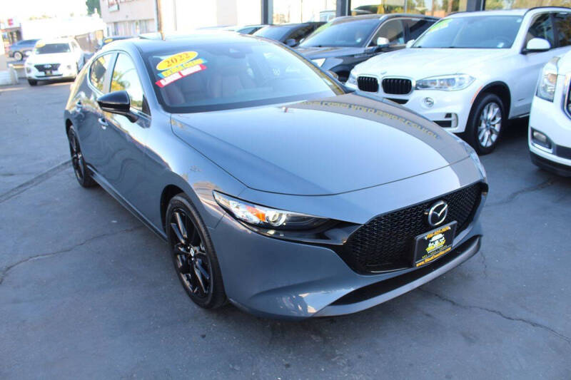 2022 Mazda Mazda3 Hatchback Carbon Edition