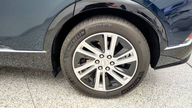 2024 Cadillac LYRIQ Tech