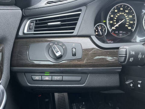 2013 BMW 7 Series 750i