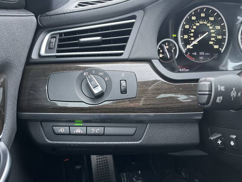 2013 BMW 7 Series 750i