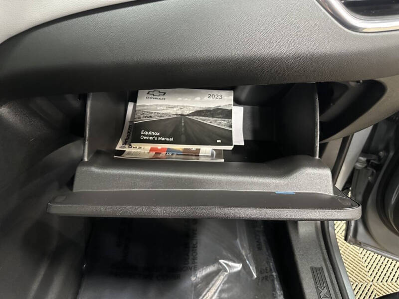 2023 Chevrolet Equinox LS