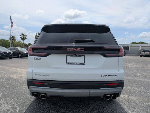 2025 GMC Acadia Elevation