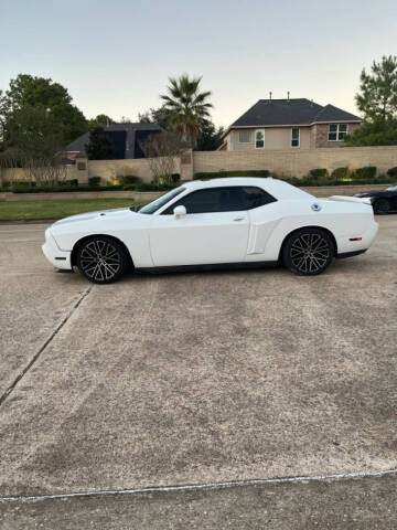 2013 Dodge Challenger SXT