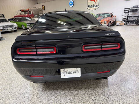 2016 Dodge Challenger SRT Hellcat