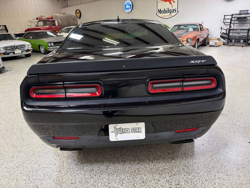 2016 Dodge Challenger SRT Hellcat