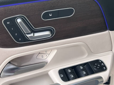 2021 Mercedes-Benz GLB GLB 250 4MATIC