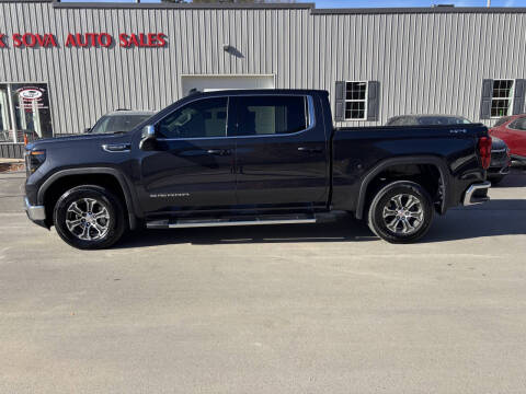 2024 GMC Sierra 1500 SLE