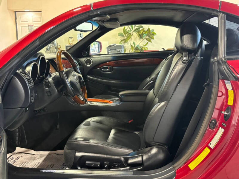 2009 Lexus SC 430