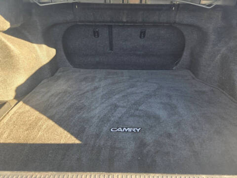 2003 Toyota Camry SE V6