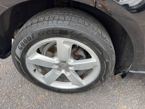 2012 Audi Q5 2.0T quattro Premium Plus