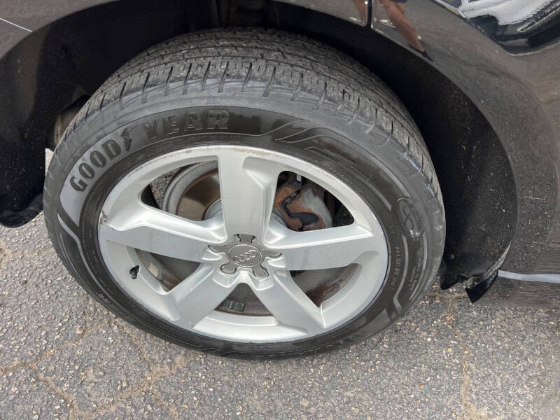 2012 Audi Q5 2.0T quattro Premium Plus