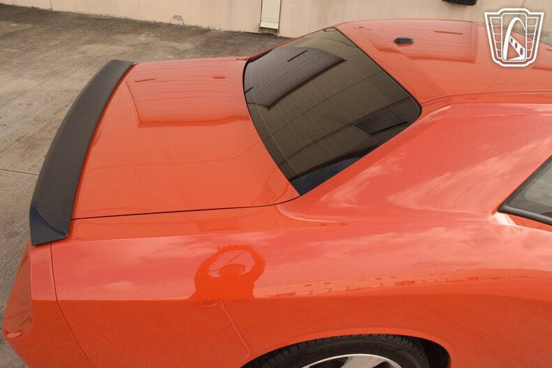 2008 Dodge Challenger SRT8