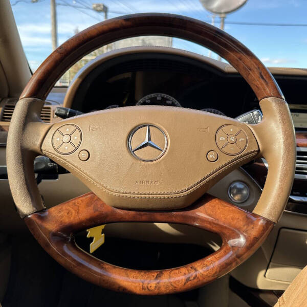 2010 Mercedes-Benz S-Class S 550 4MATIC