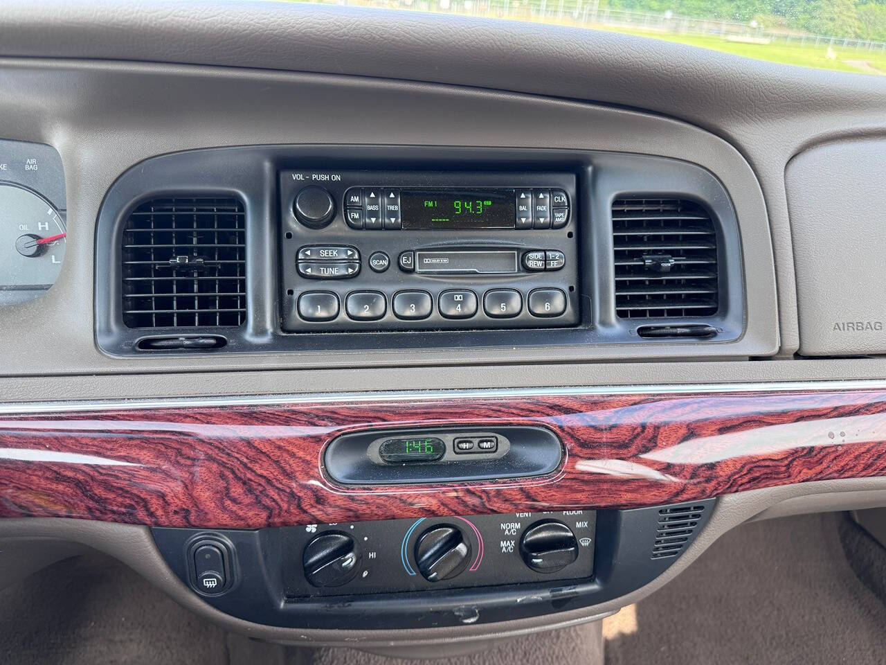 2002 Mercury Grand Marquis 6