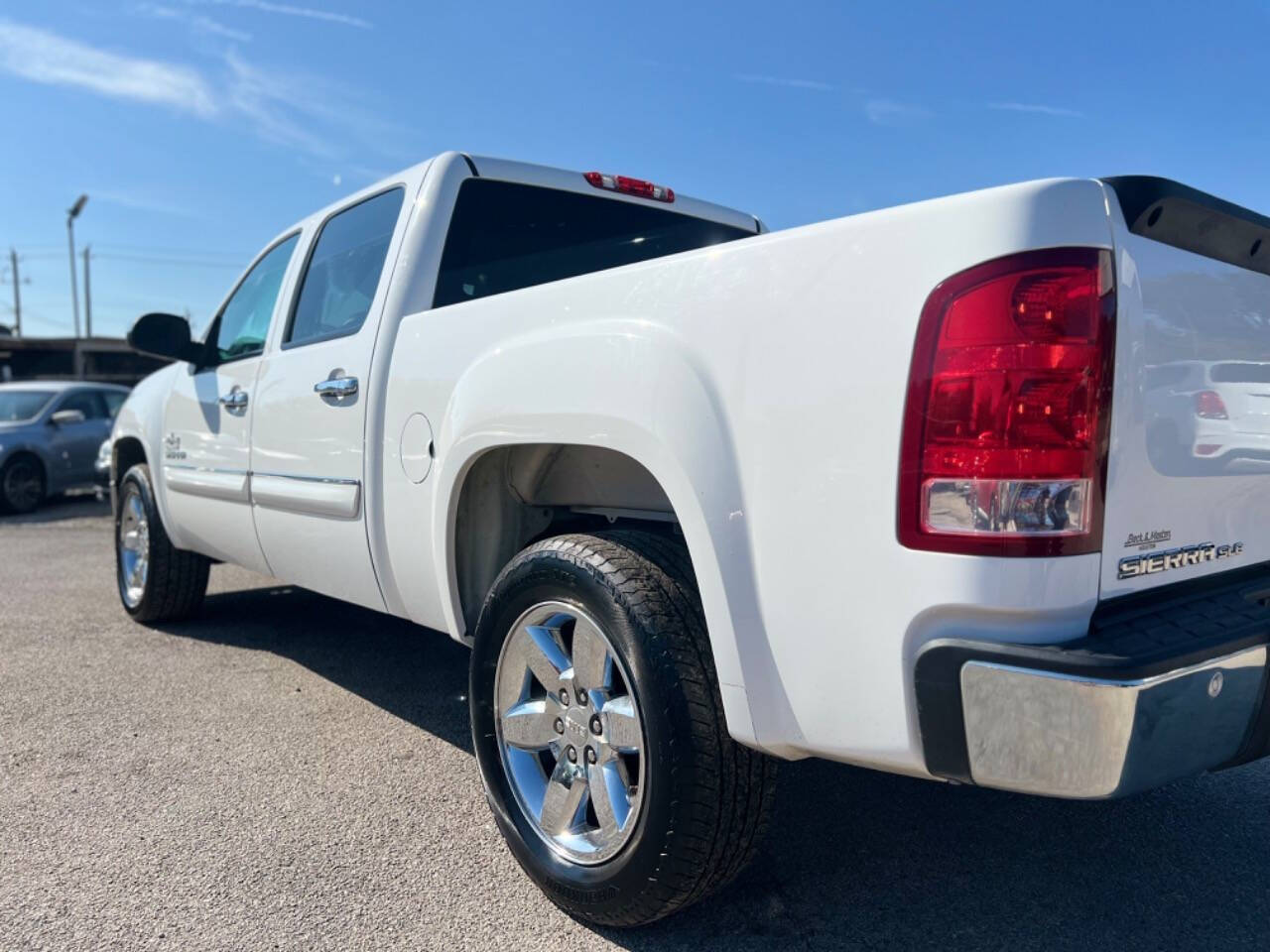 2013 GMC Sierra 1500 for sale at J-R Auto Sales LLC in Houston, TX