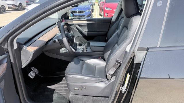 2024 Tesla Model Y Performance