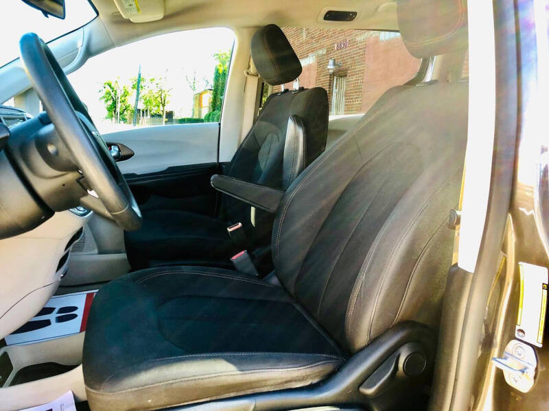 2018 Chrysler Pacifica L