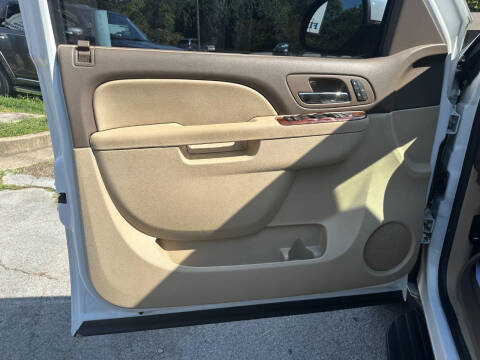 2010 GMC Yukon XL SLT