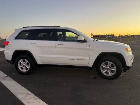 2016 Jeep Grand Cherokee Laredo E