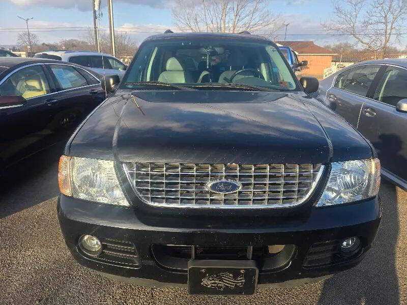 2004 Ford Explorer XLT