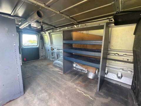2011 Ford E-Series E-350 SD