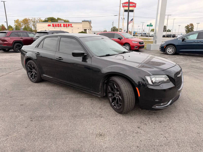 2019 Chrysler 300 S