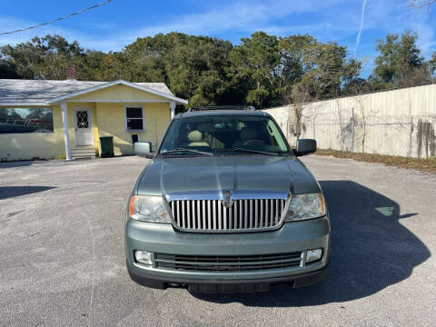 2005 Lincoln Navigator for sale at Executive Motor Group in Leesburg FL